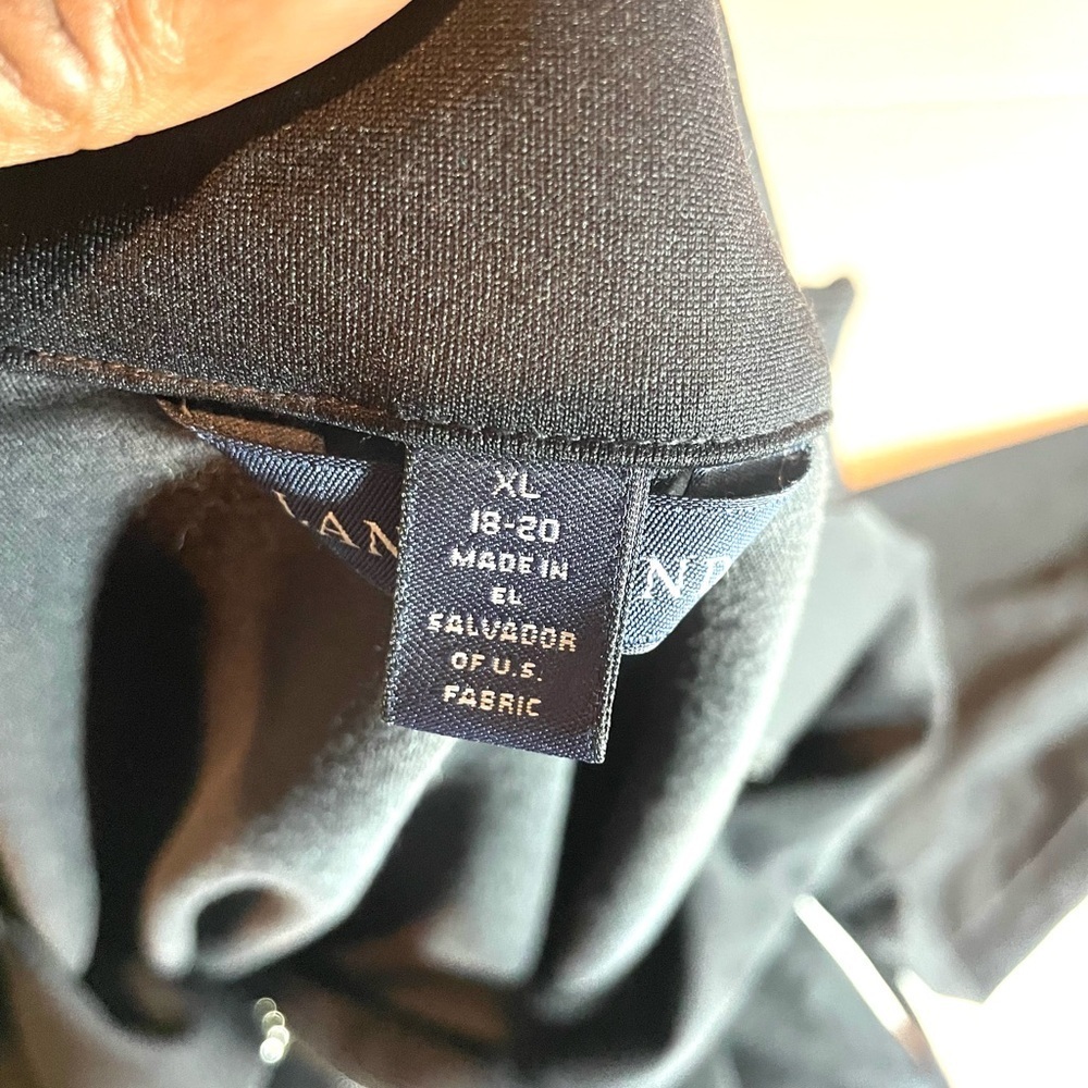 Lands’ End Women’s Black Performance Zip Jacket Activewear Lightweight XL 18-20 - Picture 6 of 11